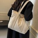 The single shoulder bag