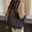 The single shoulder bag